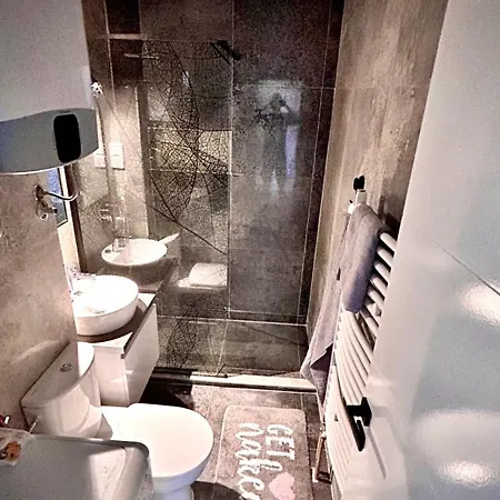 Dobrinja 5 * Sarajevo